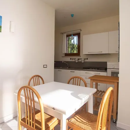 N172 - Numana, Meraviglioso Trilocale Con Giardino דירה סירולו