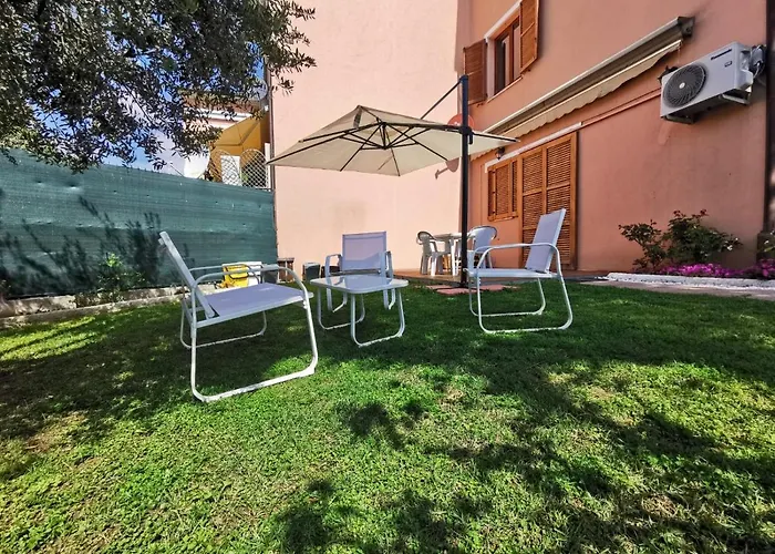 Appartement N172 - Numana, Meraviglioso Trilocale Con Giardino *