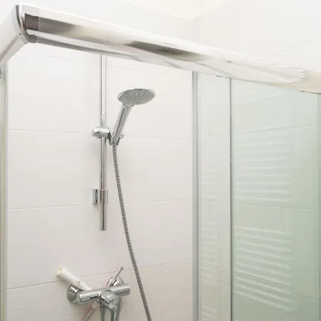 N172 - Numana, Meraviglioso Trilocale Con Giardino * Sirolo